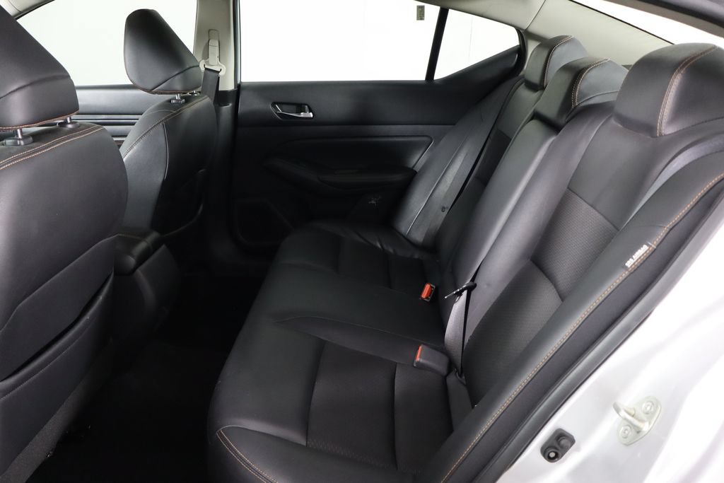 Used 2020 Nissan Altima 2.5 SR w/ Premium Package FWD image 16