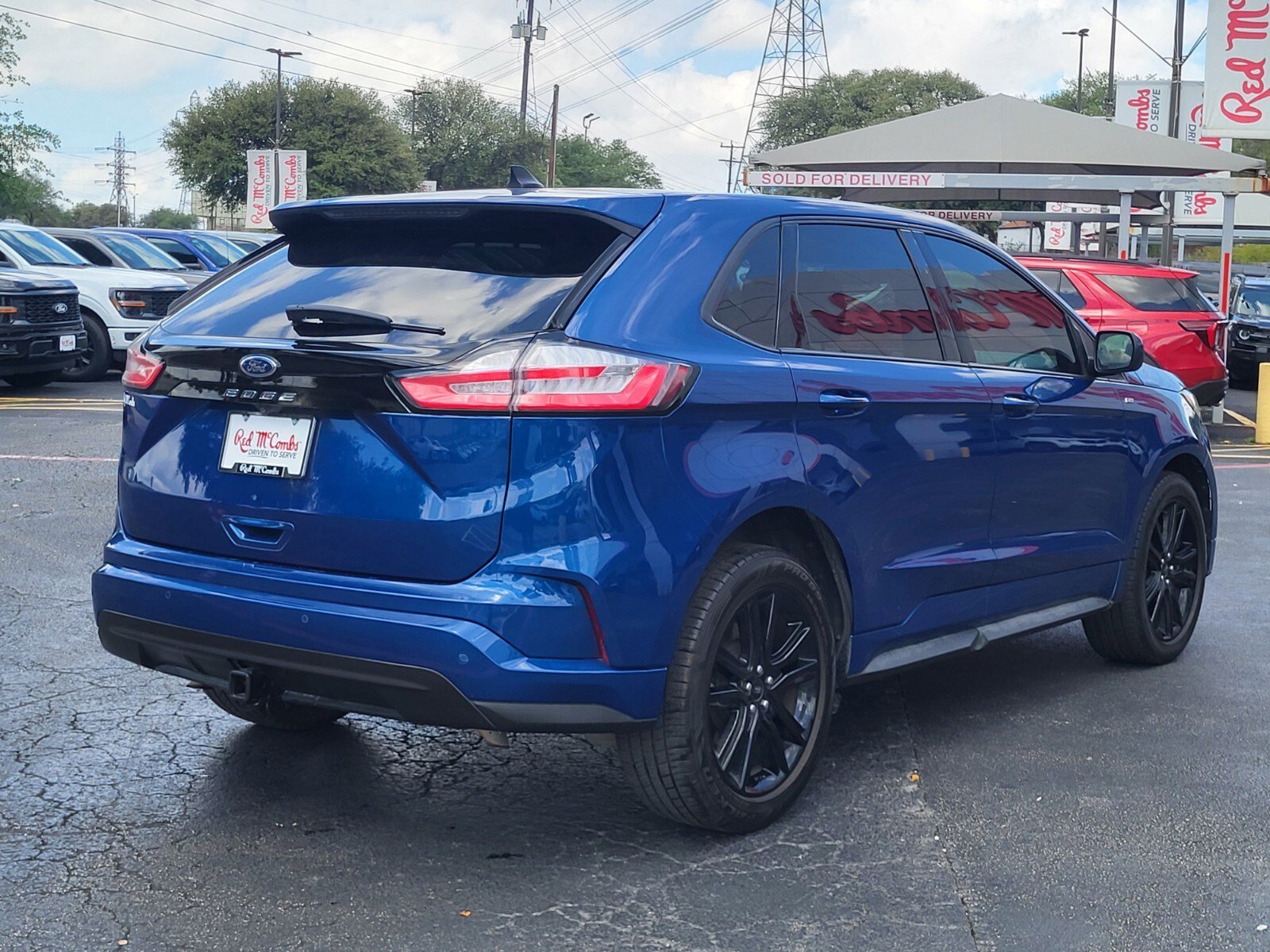 Certified 2022 Ford Edge ST-Line w/ Class II Trailer Tow Package image 4