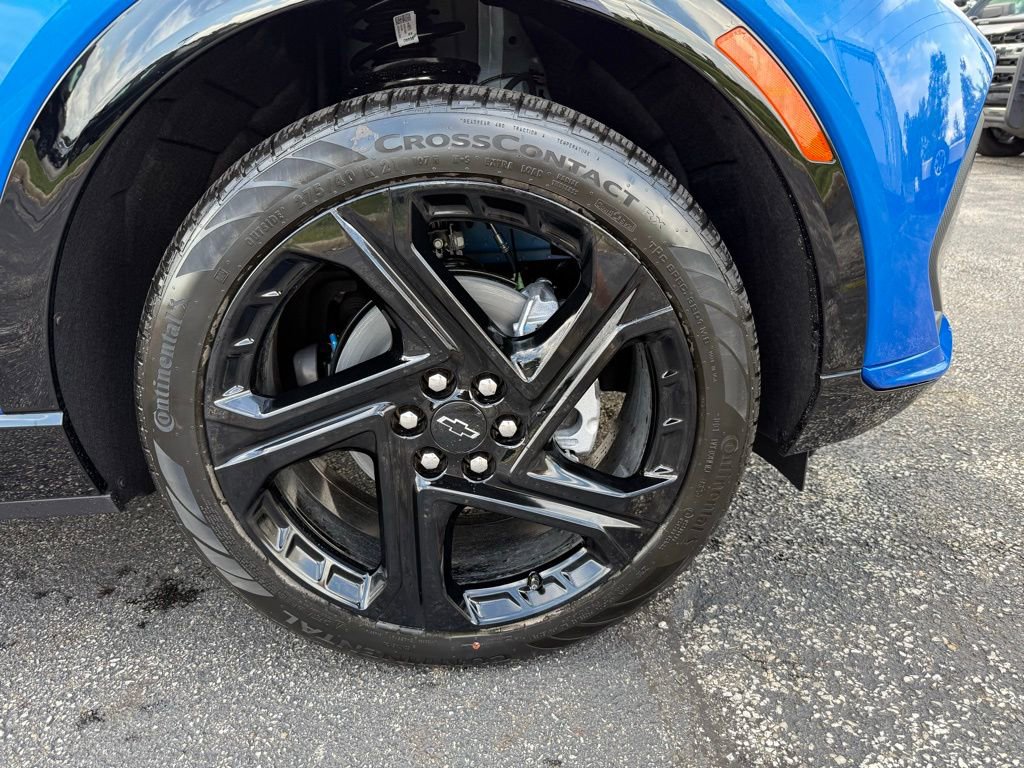 New 2025 Chevrolet Equinox EV RS image 28