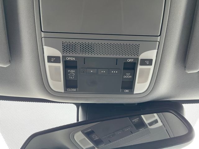 Used 2016 Acura RDX AWD image 25