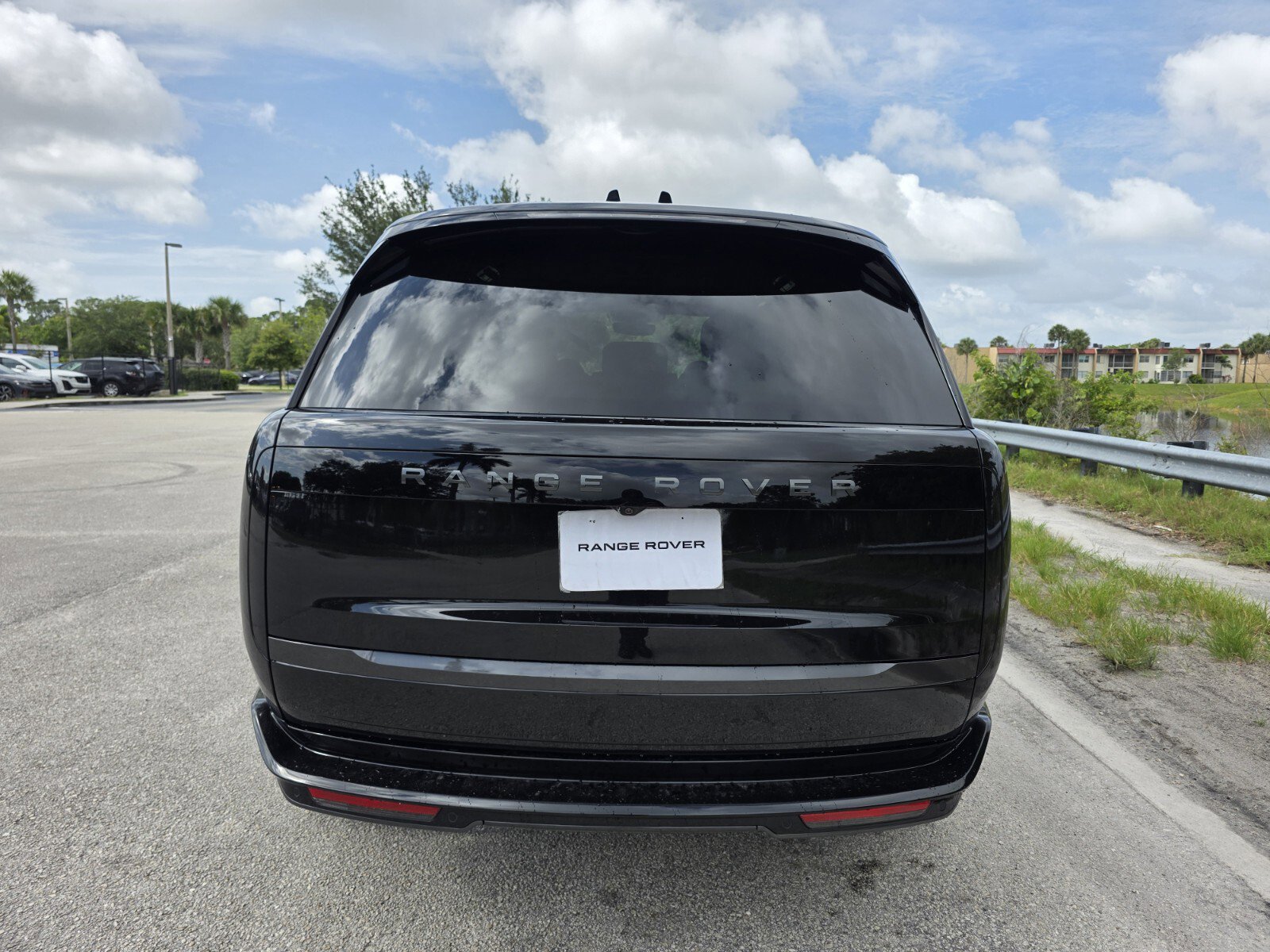 New 2026 Land Rover Range Rover SE AWD/4WD image 6