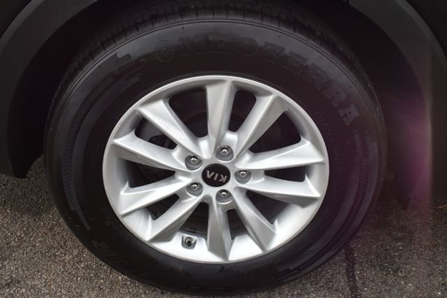 Used 2019 Kia Sorento L image 43