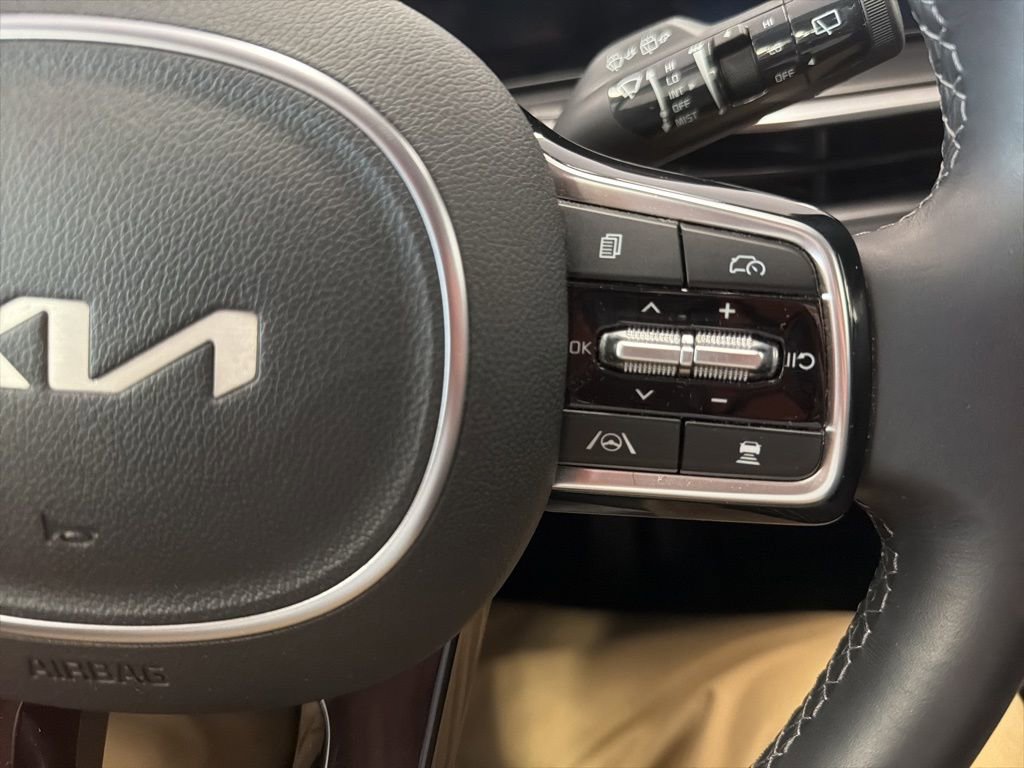 Used 2025 Kia Sorento S w/ Panoramic Sunroof Package image 10