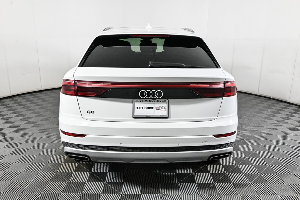 New 2025 Audi Q8 Premium image 27