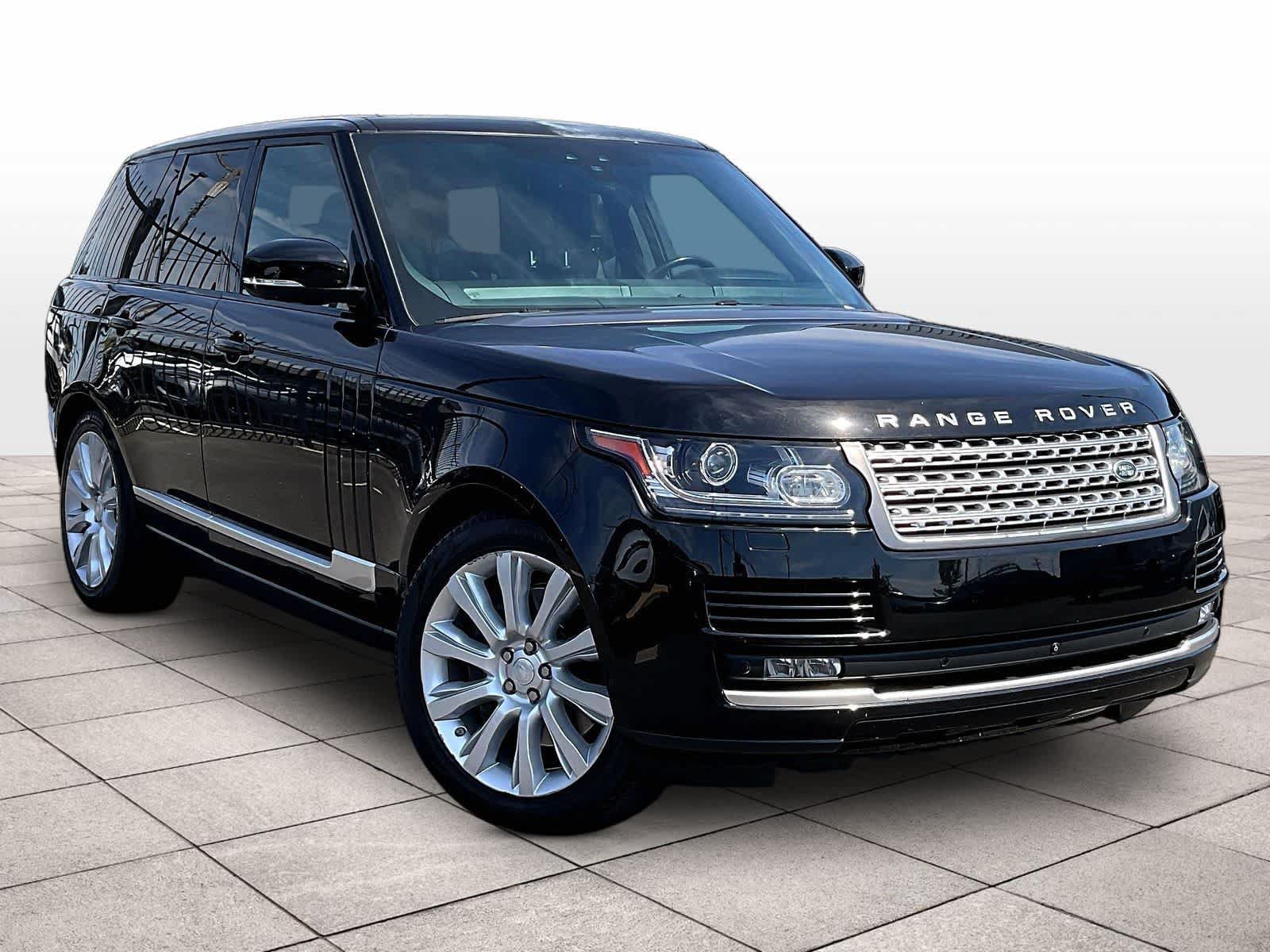 Used 2017 Land Rover Range Rover Supercharged AWD/4WD image 2