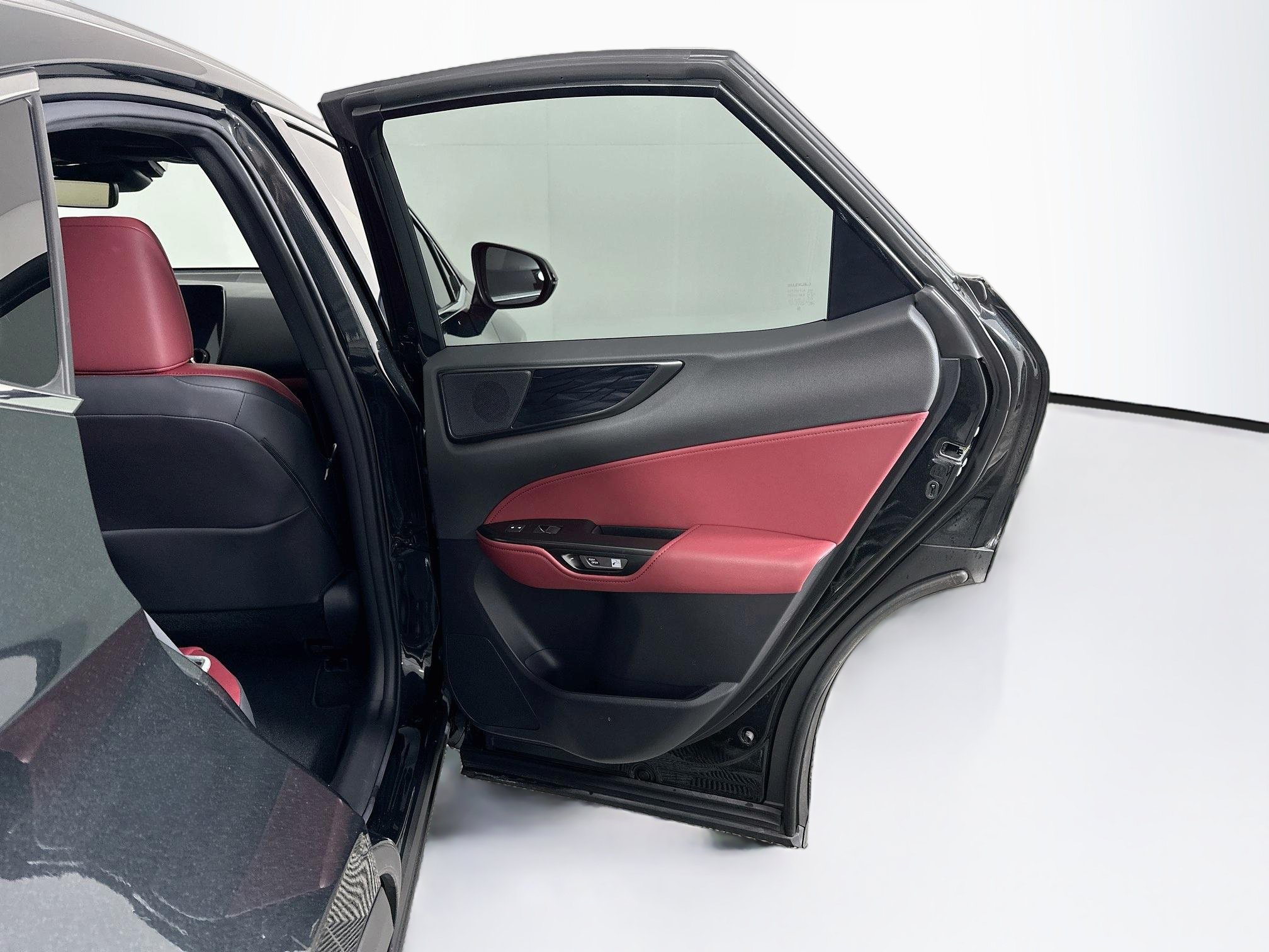Used 2024 Lexus NX 250 FWD w/ Cold Area Package image 33