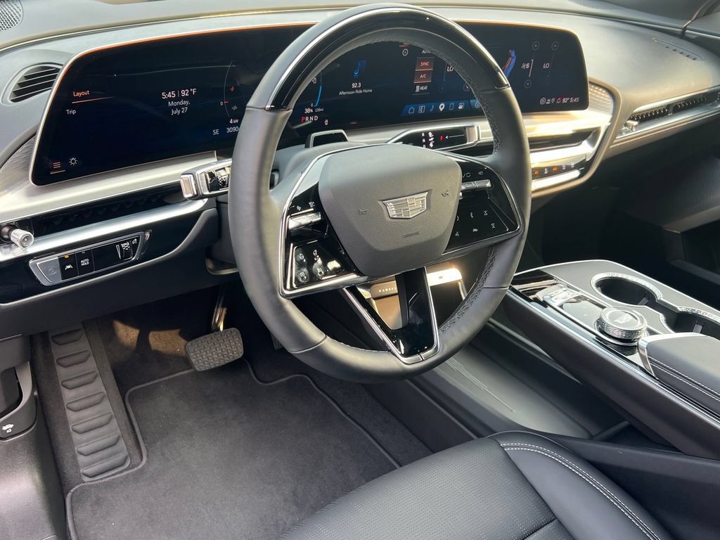 New 2026 Cadillac Lyriq Premium Luxury RWD image 19