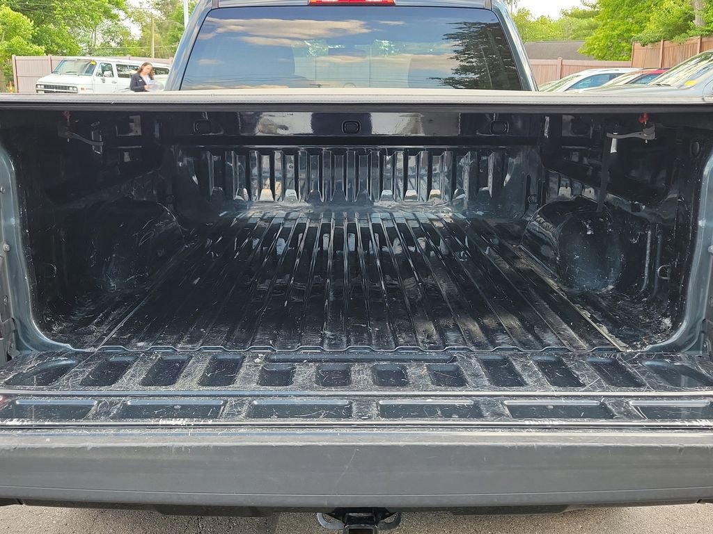 Used 2018 Chevrolet Silverado 1500 LT w/ All Star Edition AWD/4WD image 10