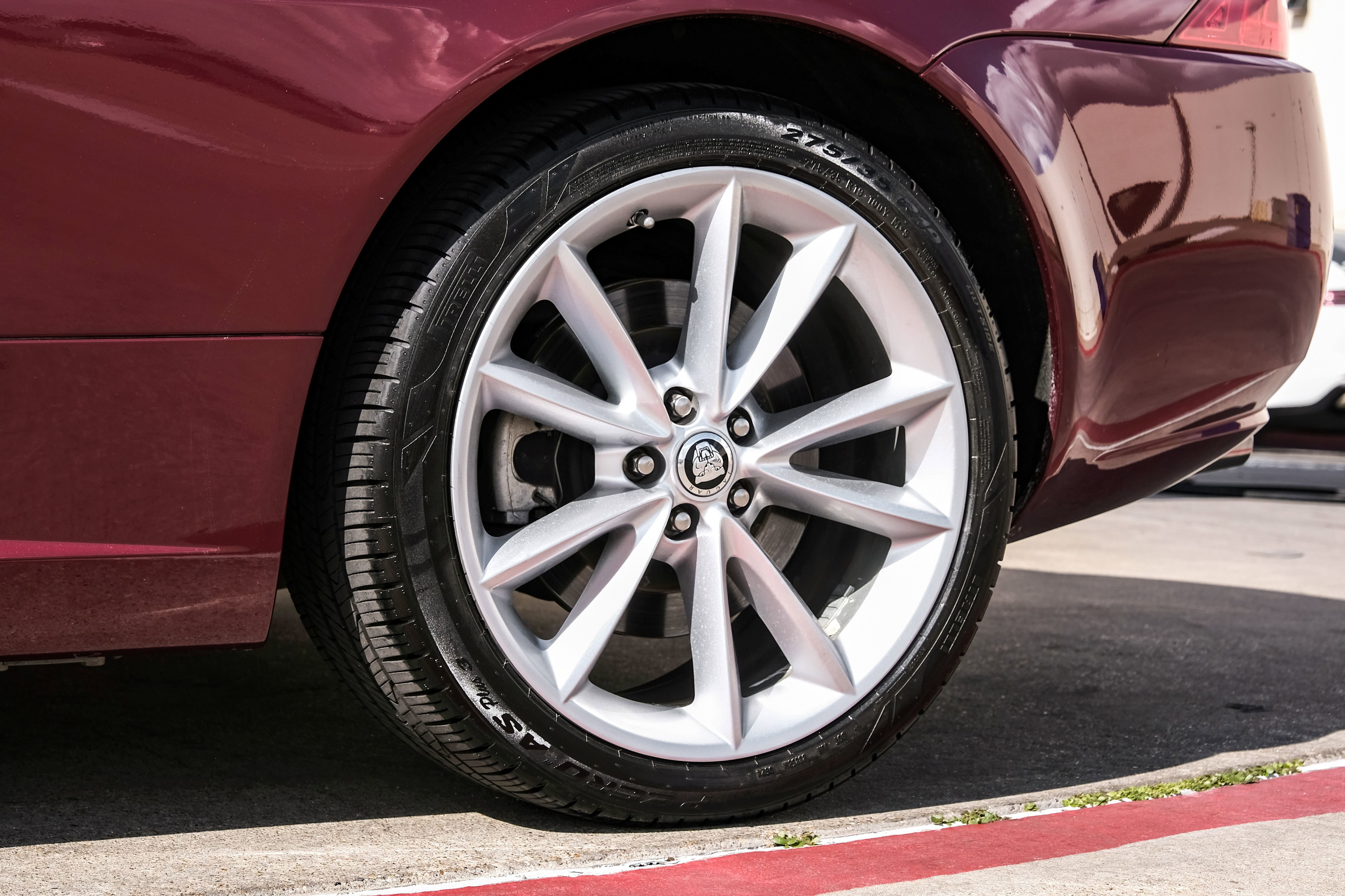 Used 2013 Jaguar XK Touring RWD image 39