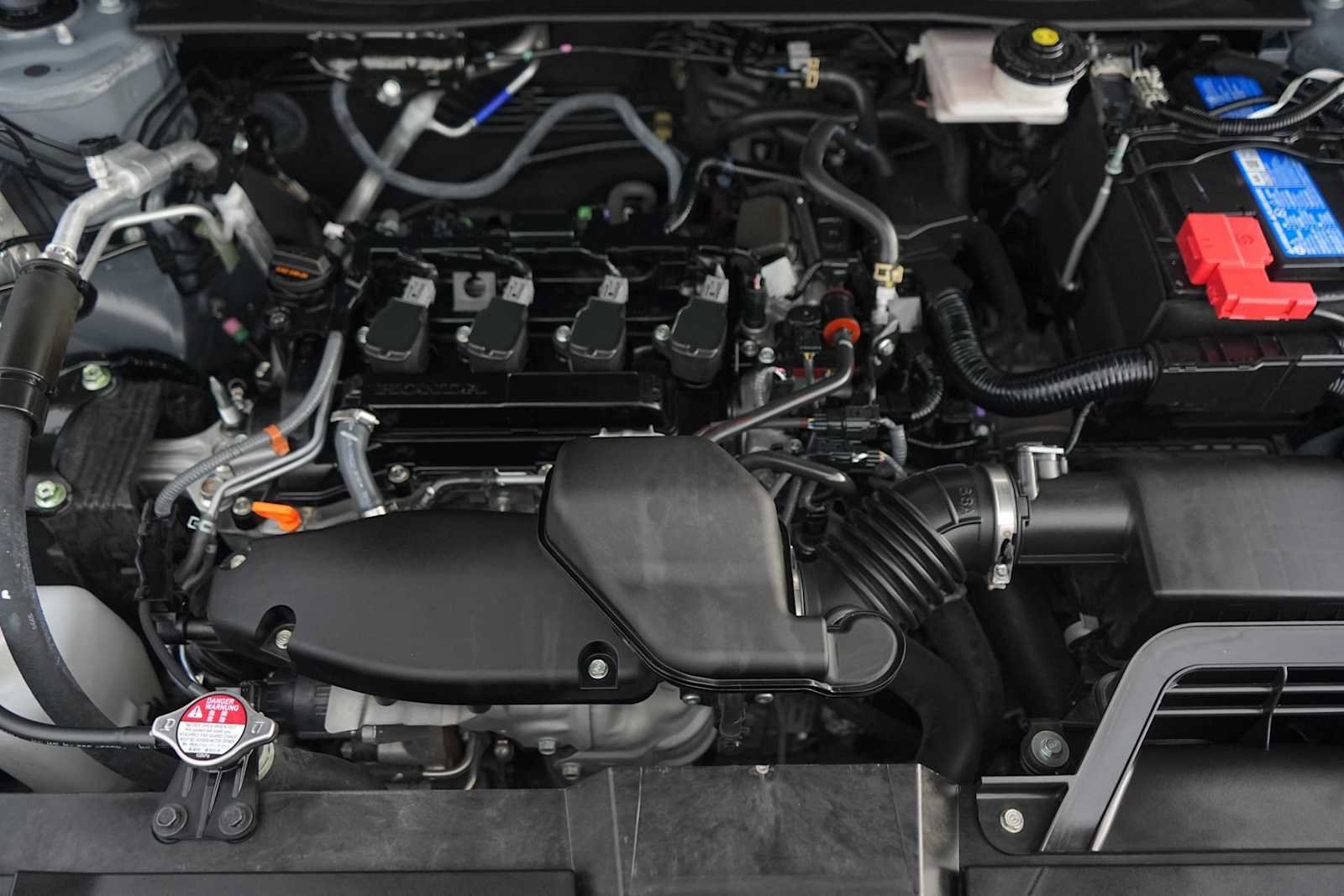 Certified 2025 Honda CR-V EX image 9