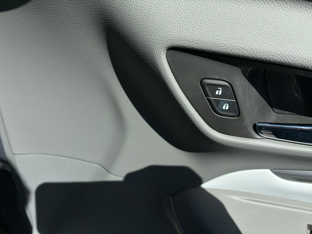 Used 2023 Chevrolet Bolt EUV Premier w/ Sun & Sound Package FWD image 47