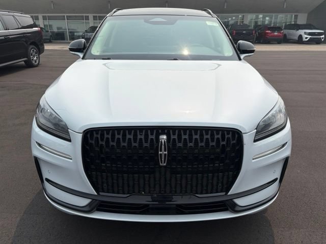 Used 2025 Lincoln Corsair AWD w/ Equipment Group 101A image 11