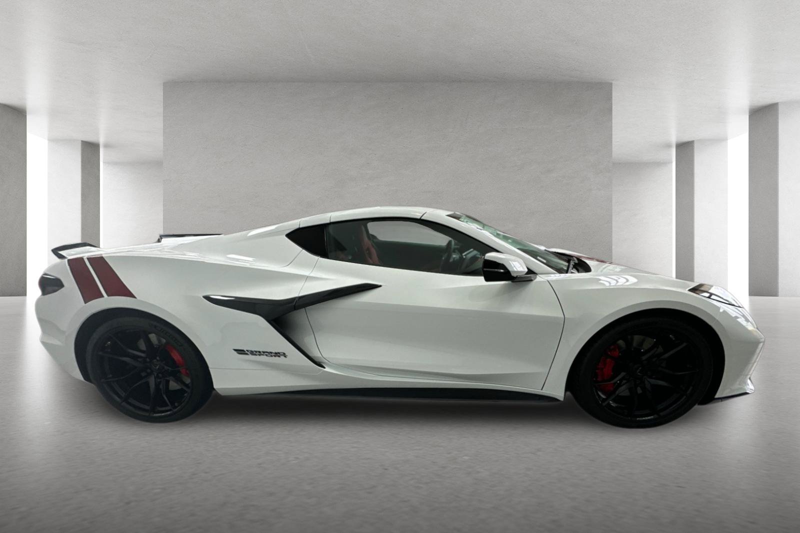 New 2027 Chevrolet Corvette Grand Sport w/ Z52 Sport Performance Package RWD image 3