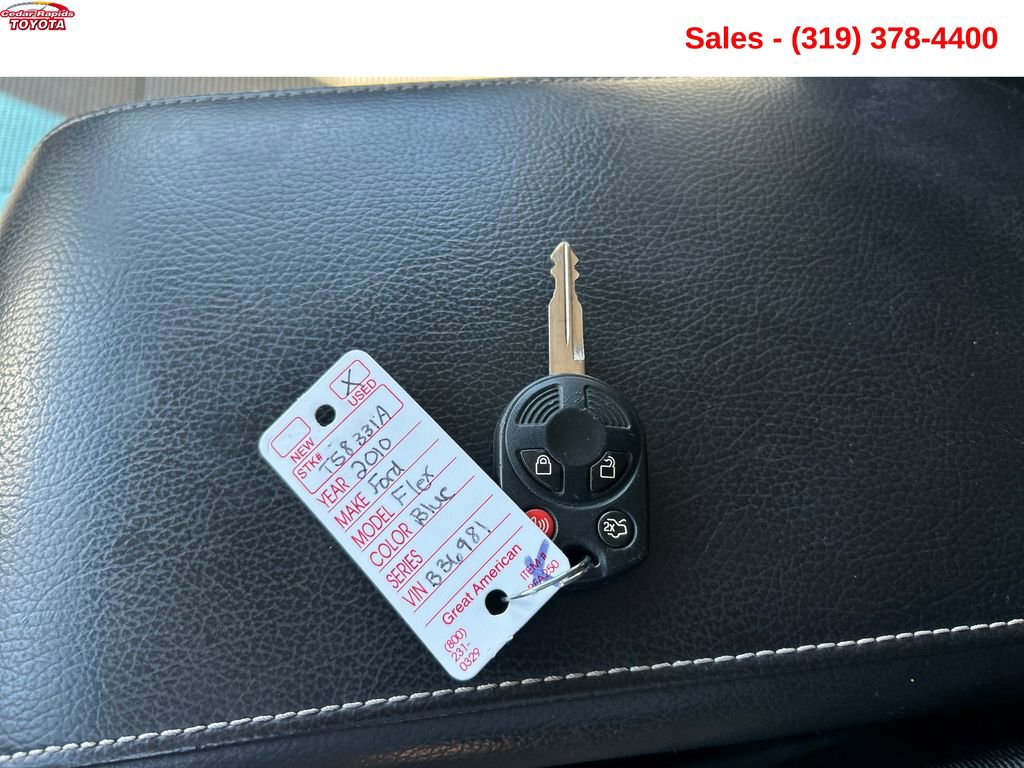 Used 2010 Ford Flex SEL AWD/4WD image 21