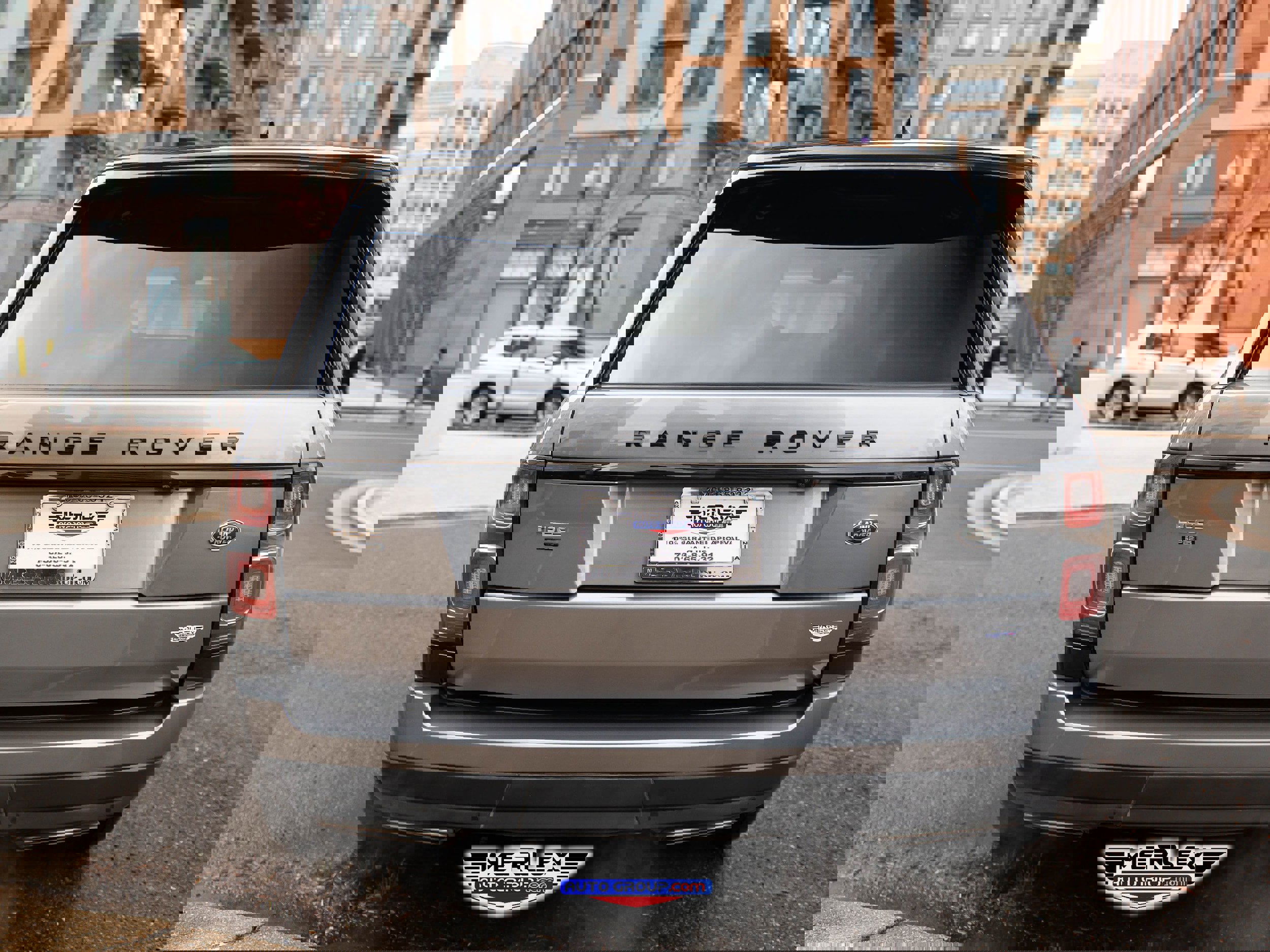 Used 2022 Land Rover Range Rover Westminster Edition image 6