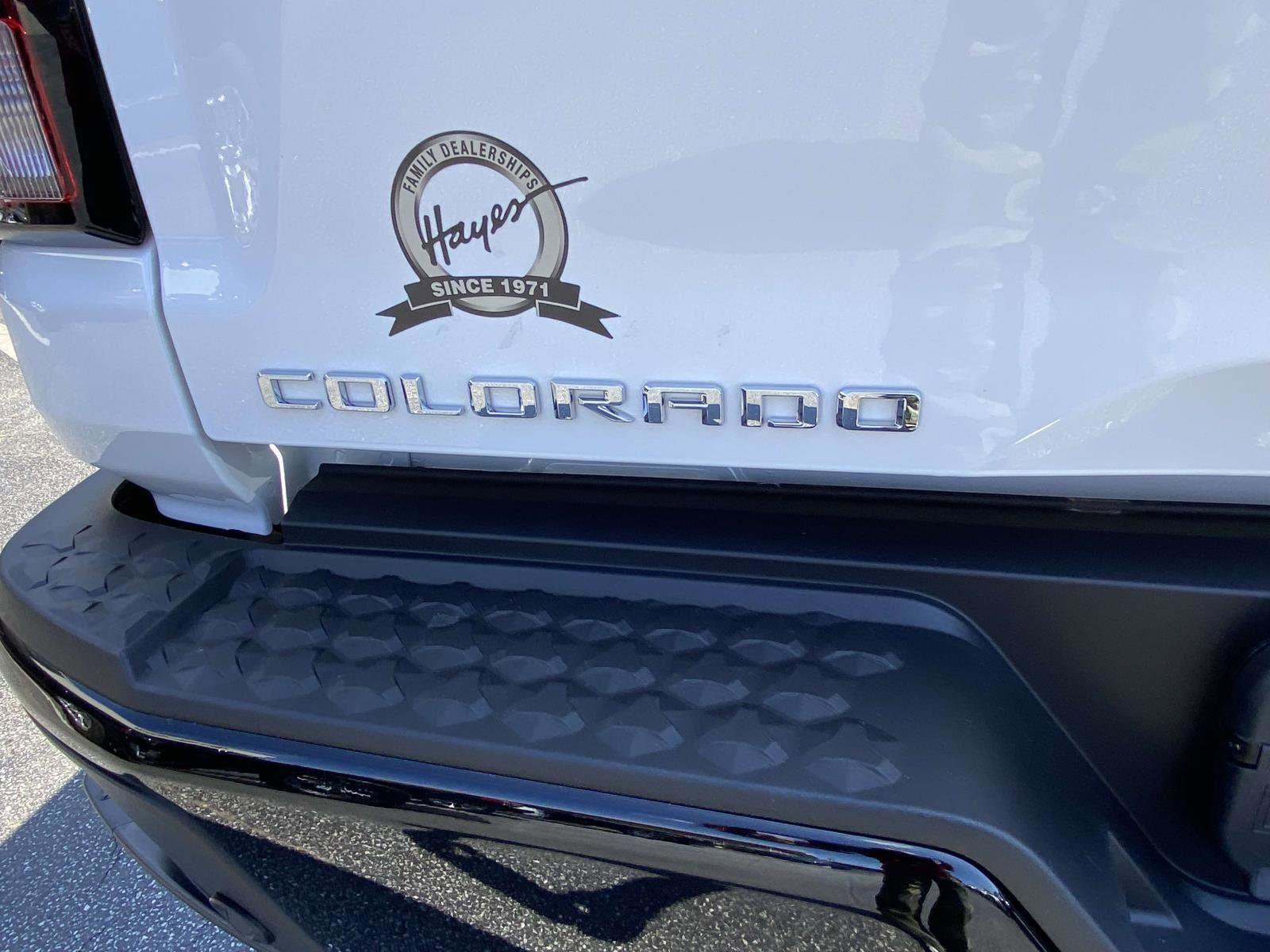 Used 2024 Chevrolet Colorado Z71 w/ Z71 Convenience Package 2 image 41