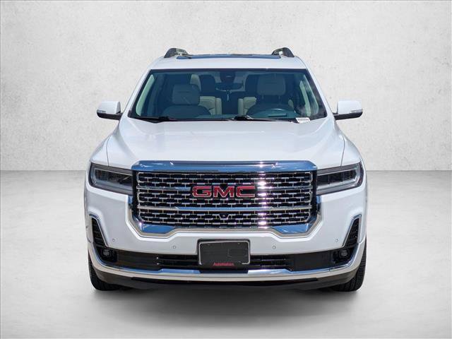 Used 2020 GMC Acadia Denali w/ Technology Package FWD image 2