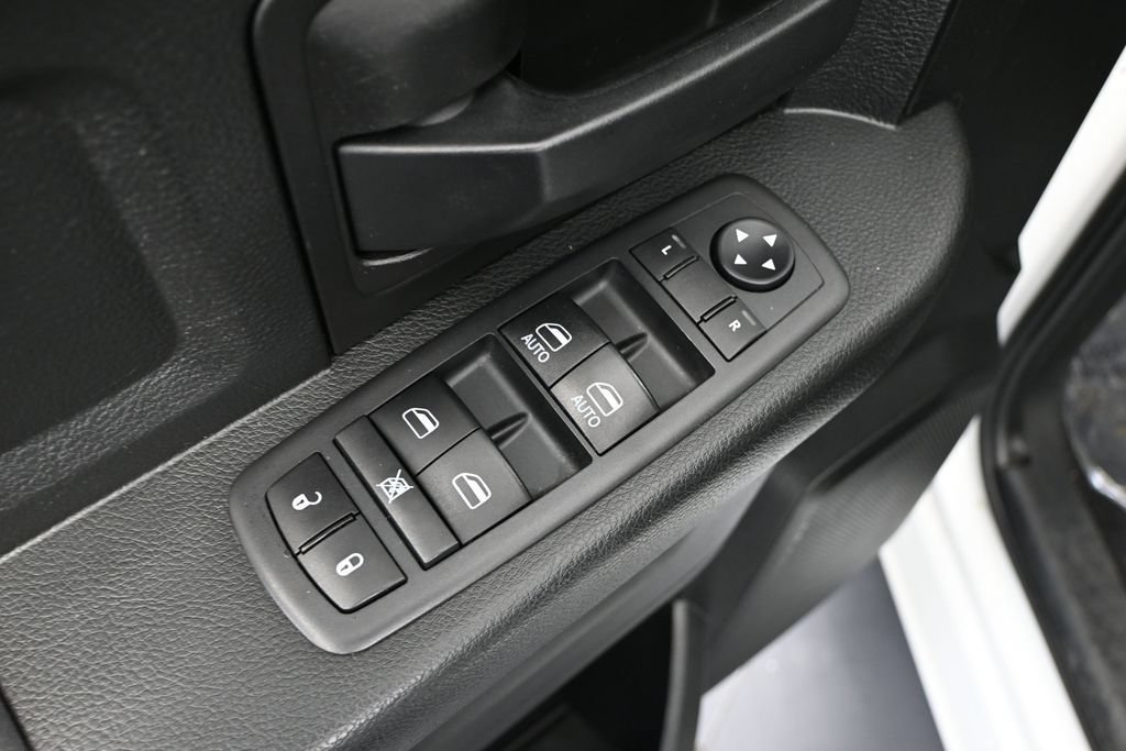 Used 2019 RAM 1500 Express w/ Express Value Package AWD/4WD image 15
