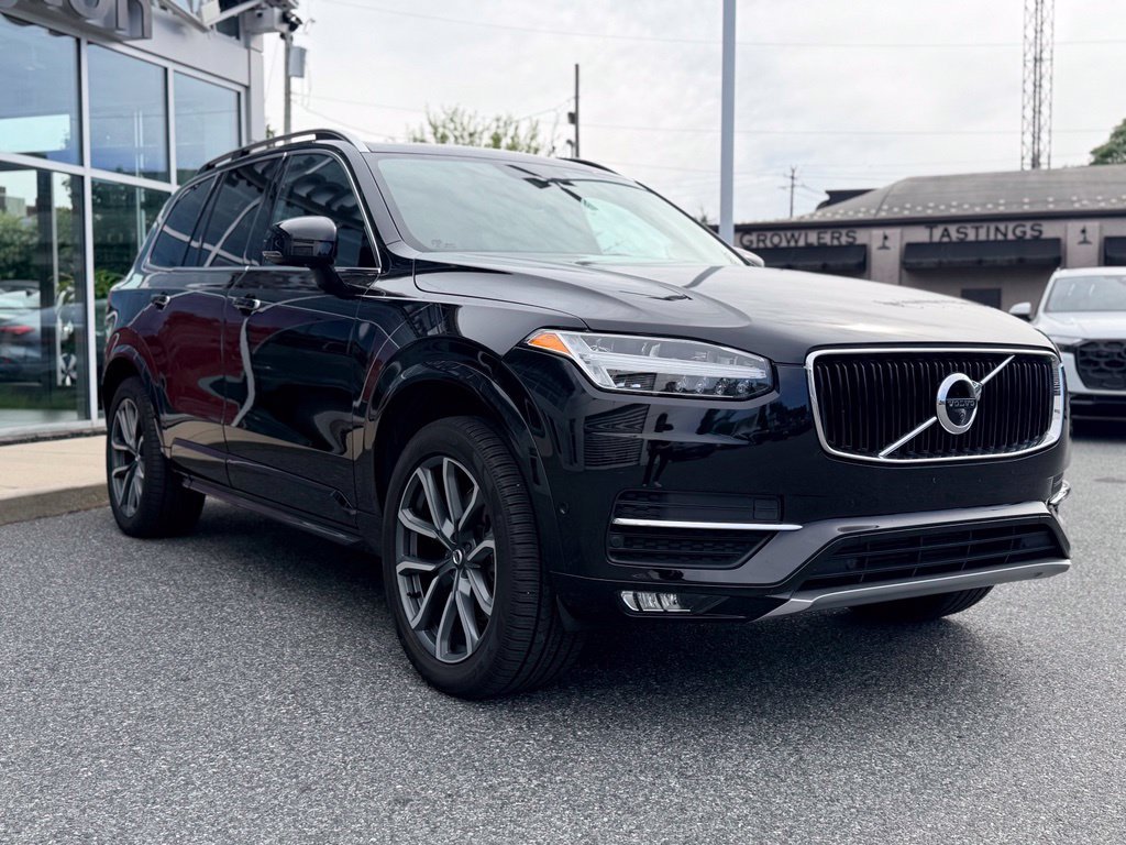 Used 2018 Volvo XC90 T5 Momentum w/ Convenience Package AWD/4WD image 8
