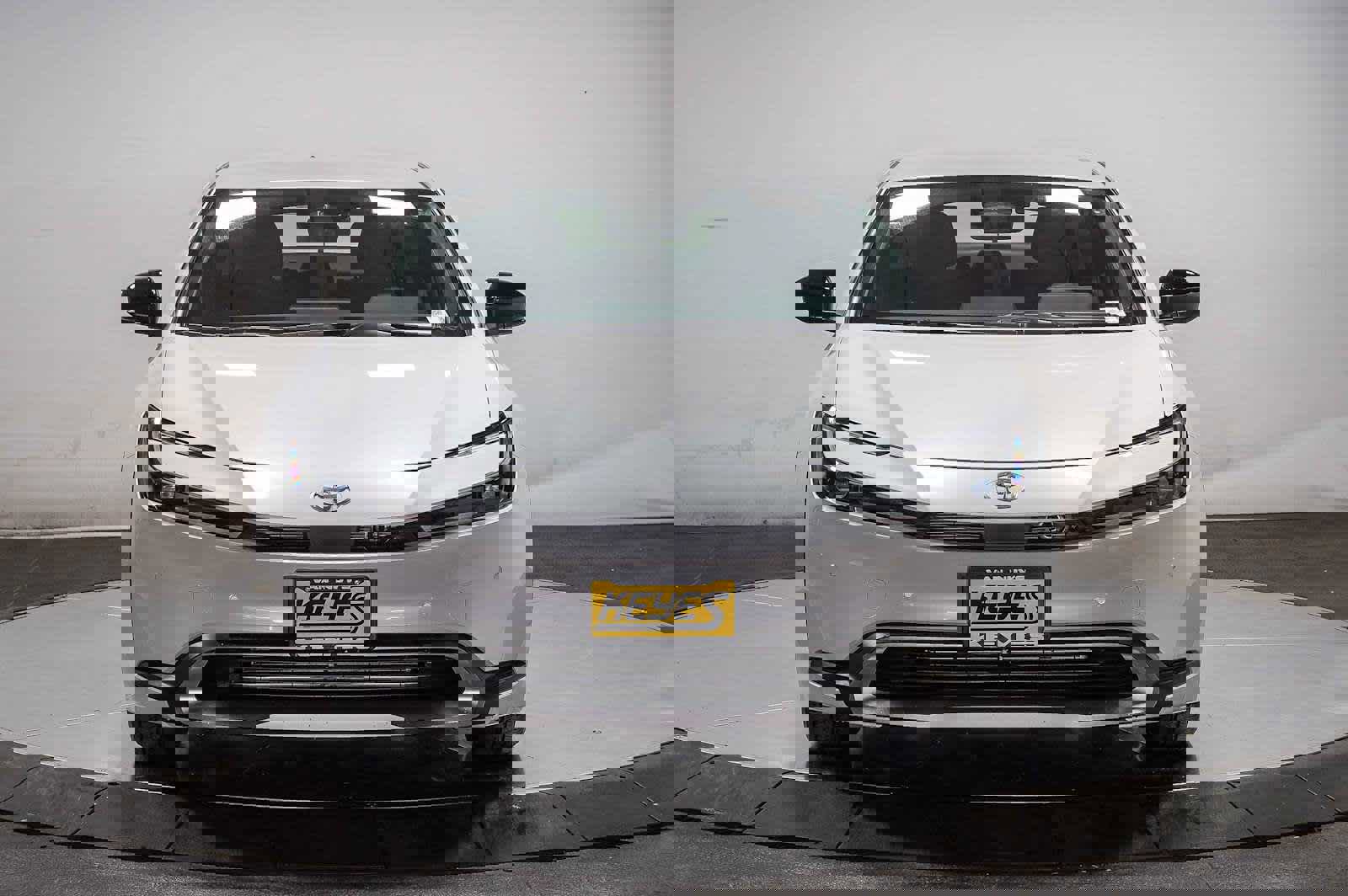 New 2026 Toyota Prius SE image 2