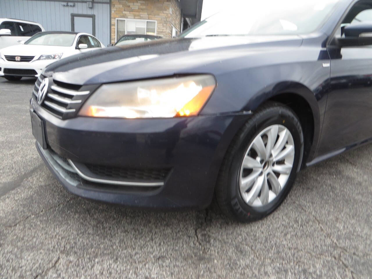 Used 2015 Volkswagen Passat 1.8T Wolfsburg Edition image 31