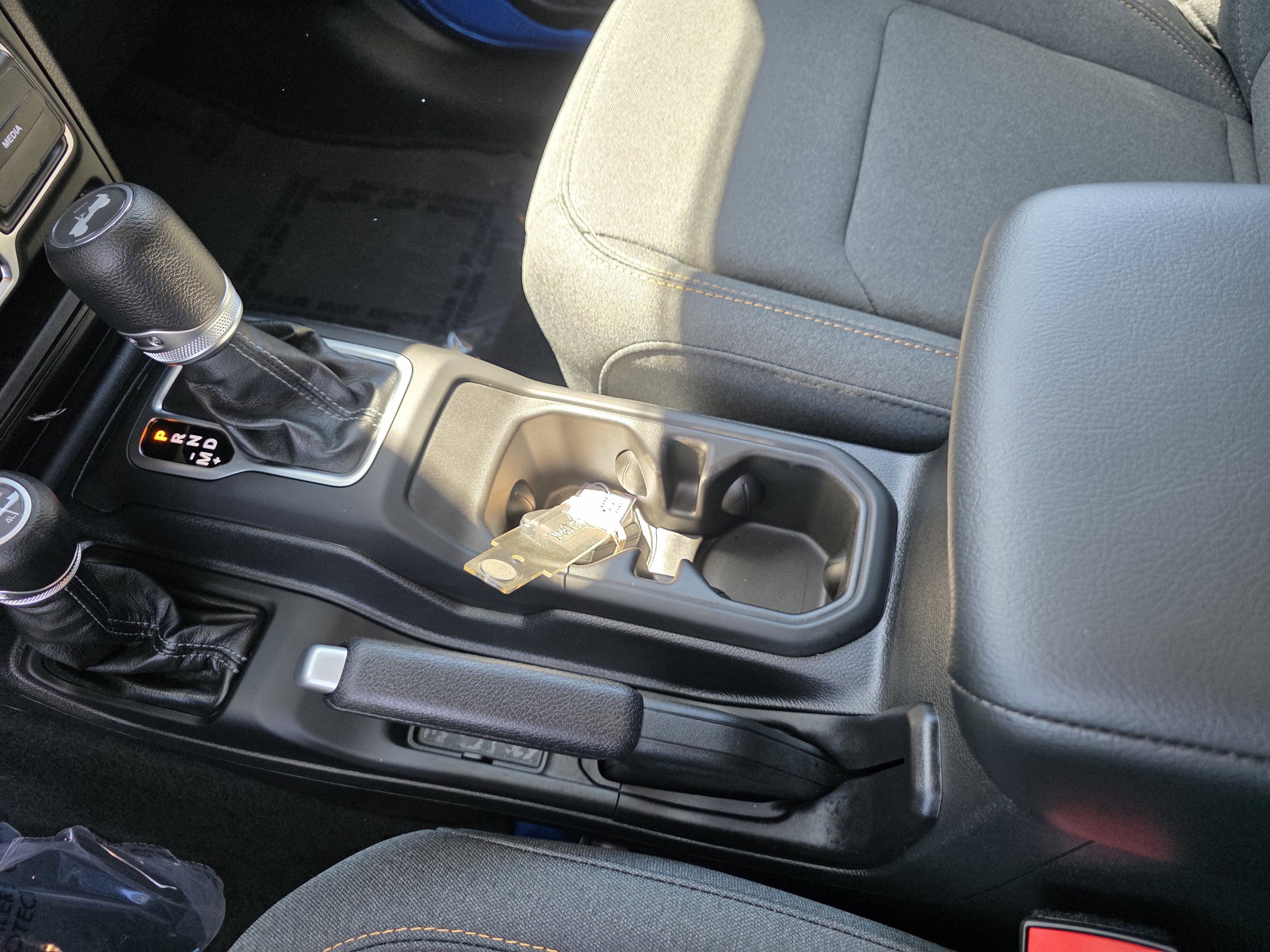 New 2025 Jeep Wrangler Sport S w/ Convenience Group AWD/4WD image 13