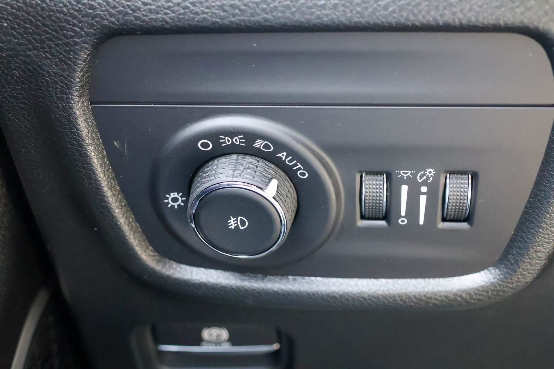 New 2026 Jeep Grand Cherokee Limited image 30