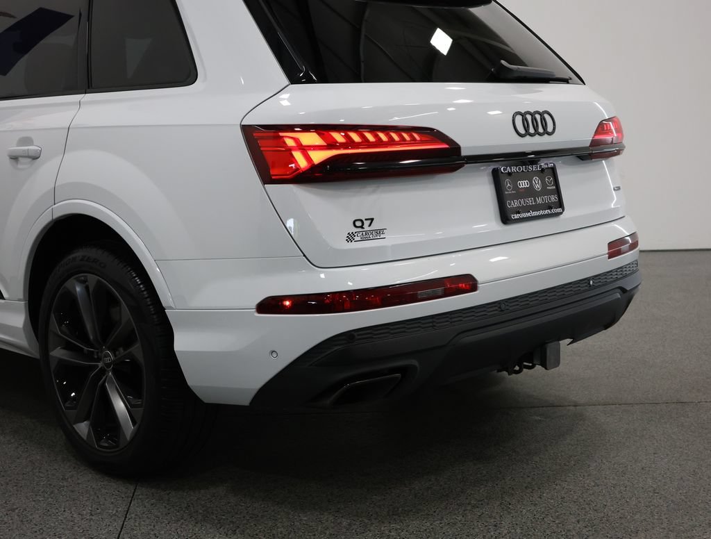Used 2025 Audi Q7 2.0T Premium Plus w/ Premium Plus Package AWD/4WD image 10