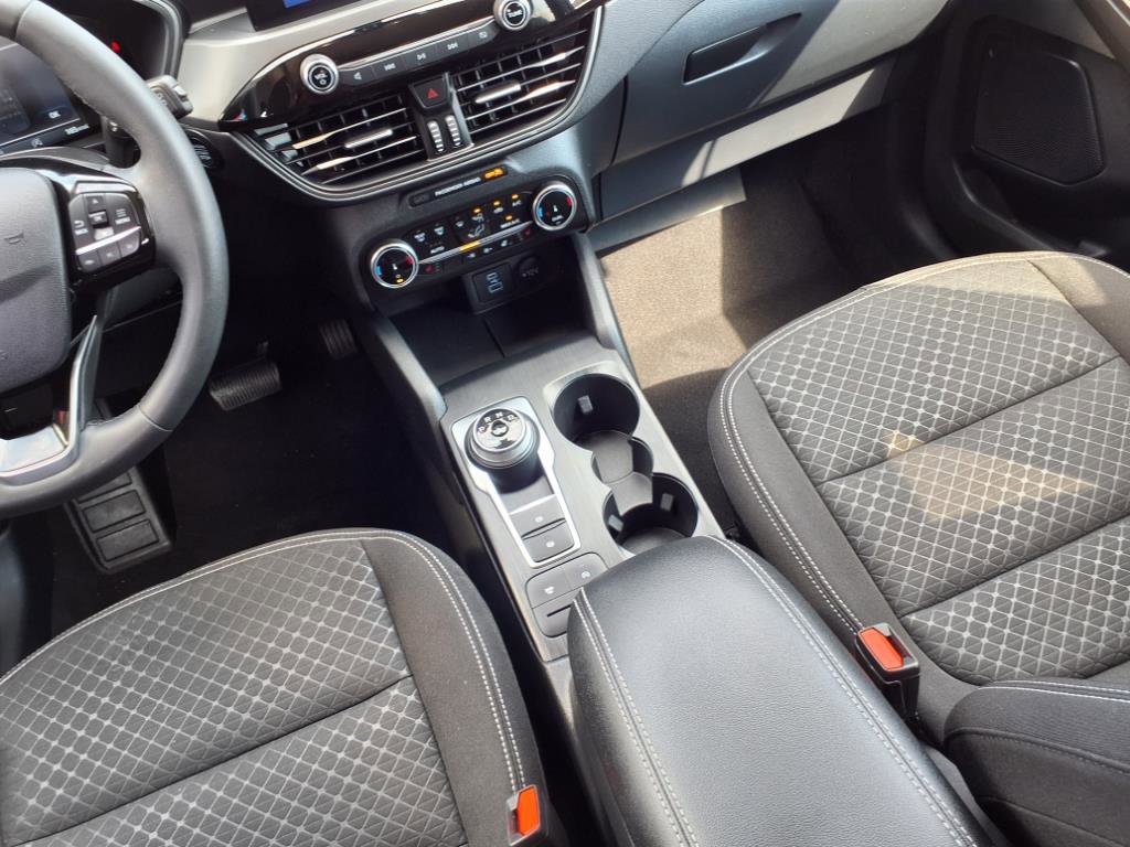 Used 2023 Ford Escape Active image 11