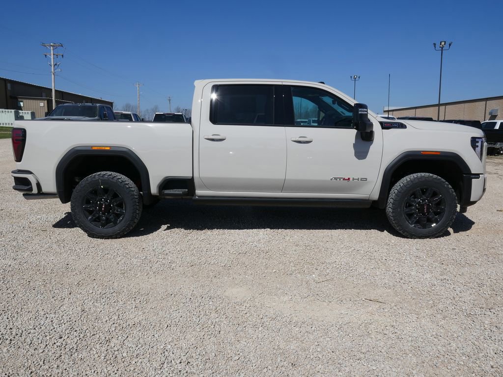 New 2026 GMC Sierra 2500 AT4 w/ AT4 Premium Plus Package image 3