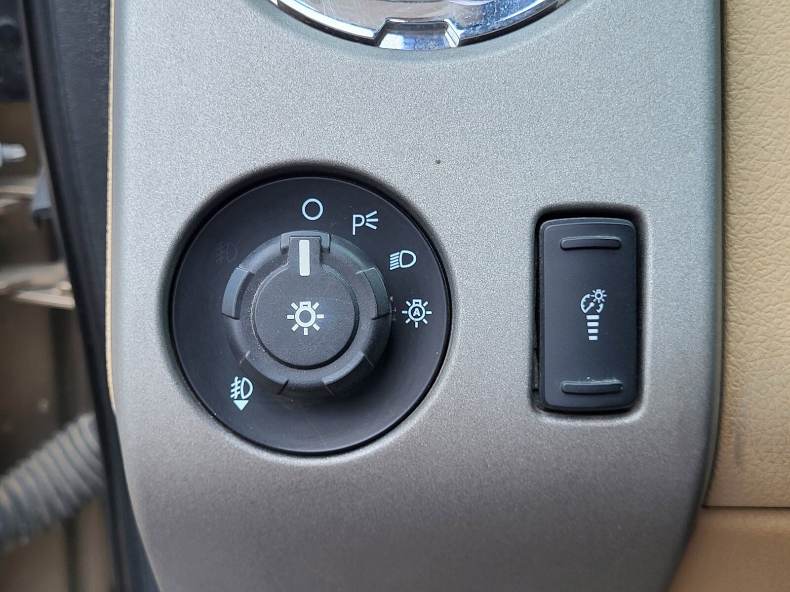 Used 2014 Ford F350 Lariat w/ Lariat Interior Package AWD/4WD image 22