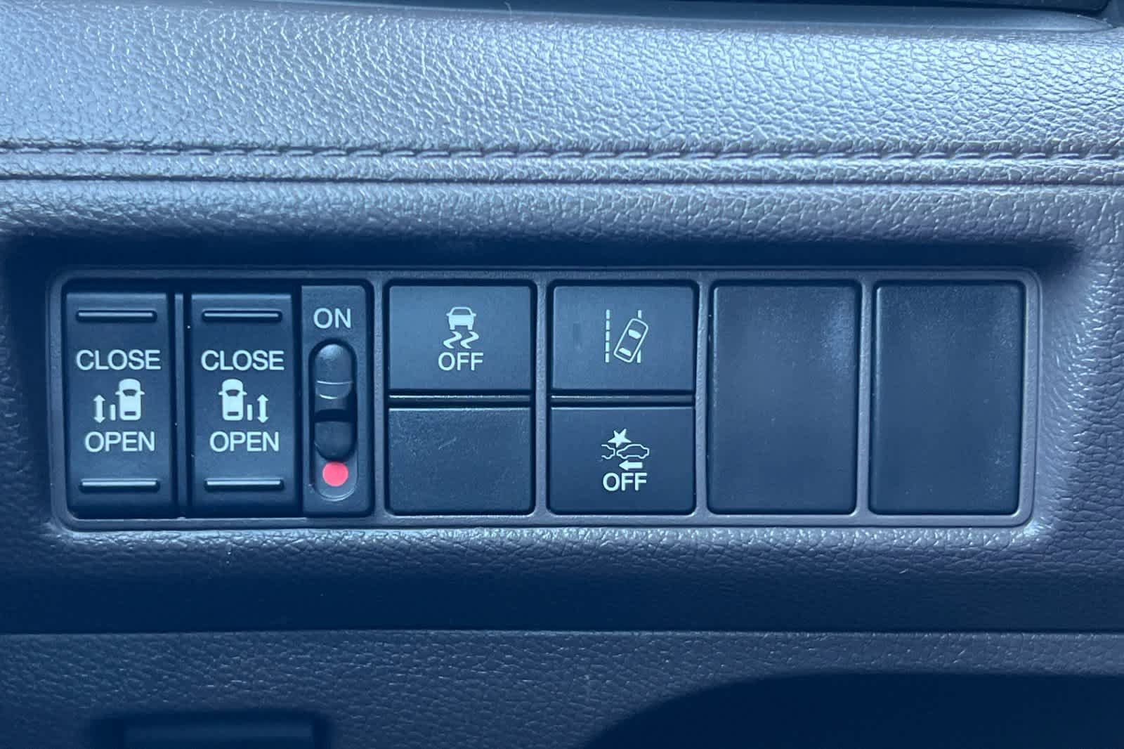 Used 2020 Honda Odyssey EX image 30