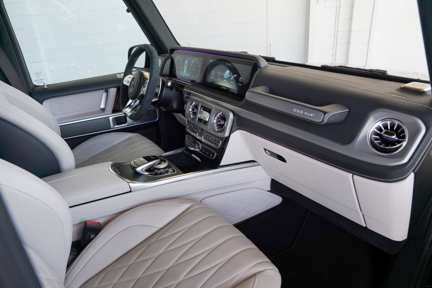 Used 2022 Mercedes-Benz G 63 AMG Squared image 2