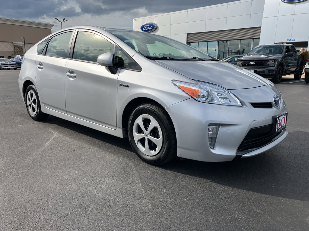 Used 2014 Toyota Prius Two image 8