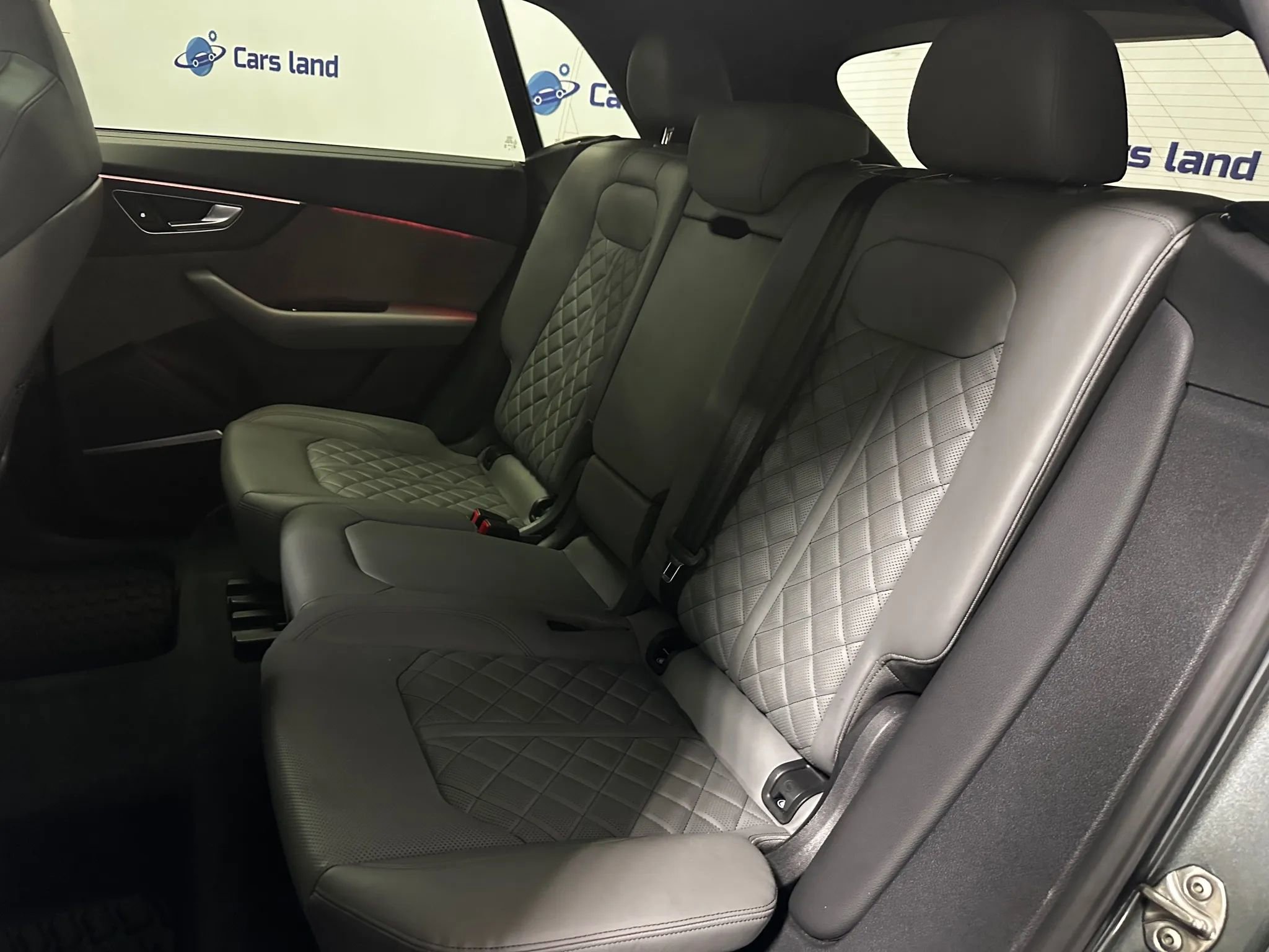 Used 2020 Audi SQ8 Prestige w/ Prestige Package image 15