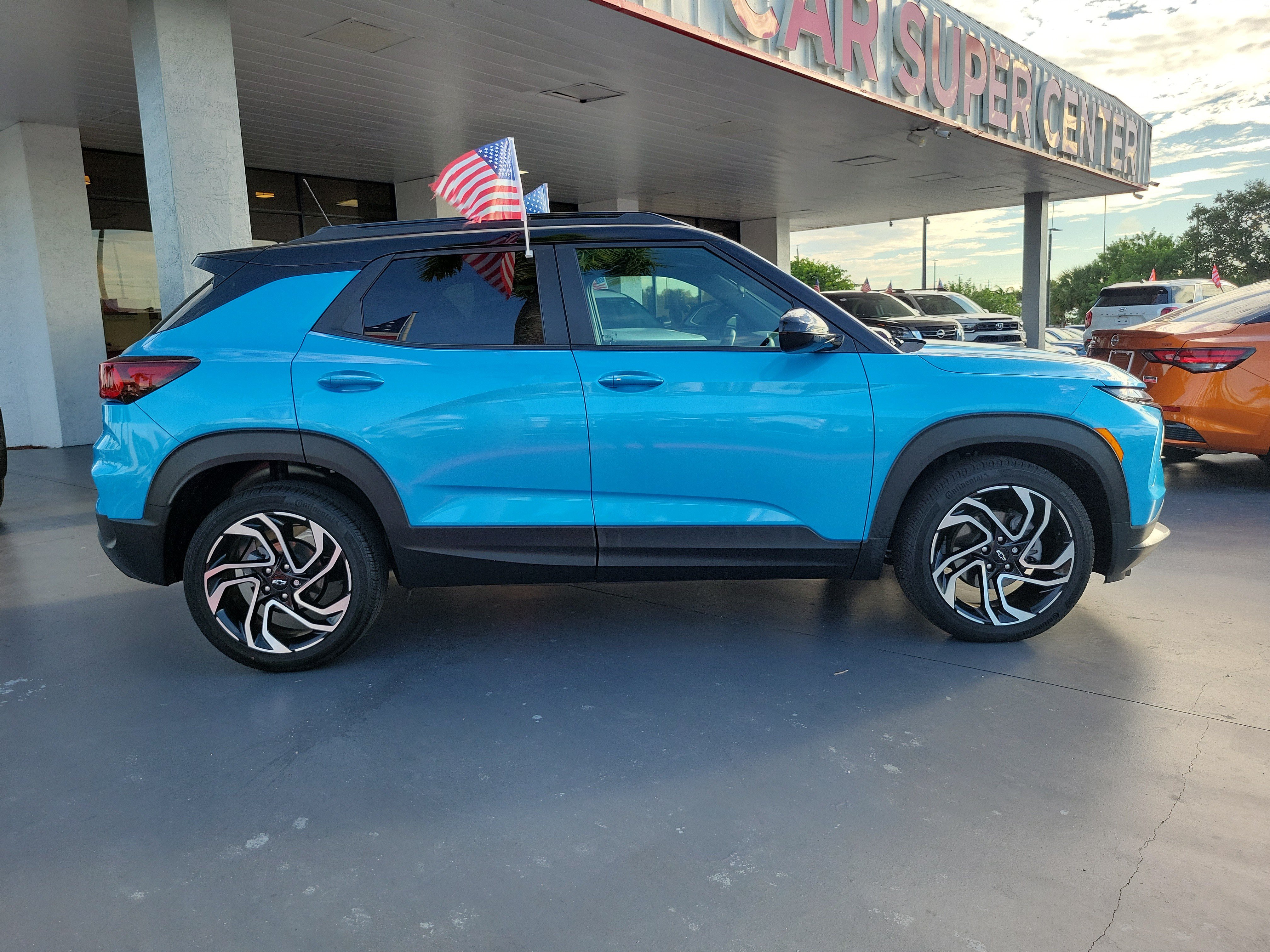 Used 2025 Chevrolet TrailBlazer RS FWD image 13