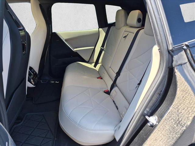 Certified 2024 BMW iX xDrive50 w/ Premium Package AWD/4WD image 19