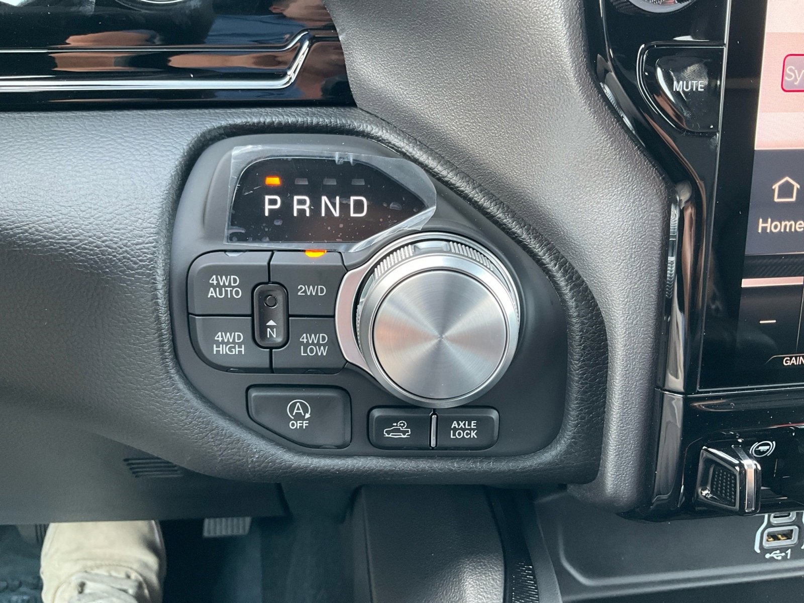 New 2026 RAM 1500 Rebel image 27