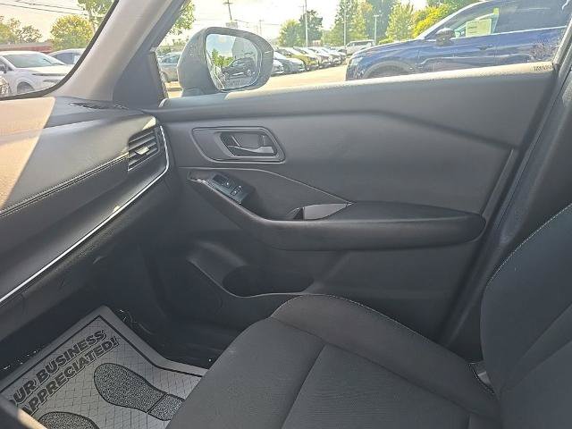 Certified 2024 Nissan Rogue S AWD/4WD image 29