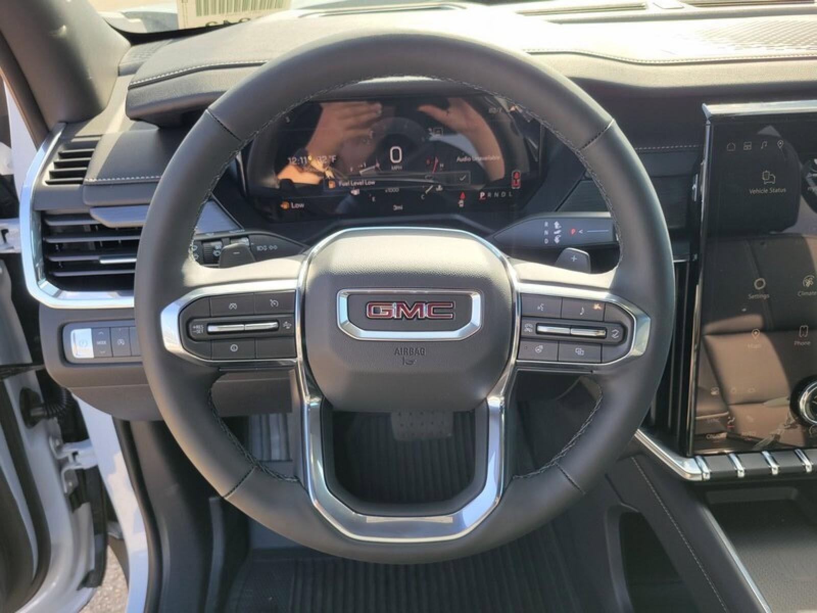 New 2026 GMC Acadia Elevation w/ Black Edition FWD image 17