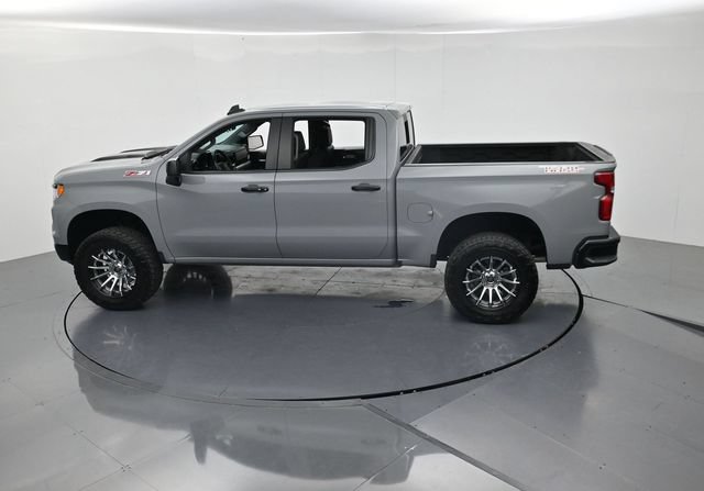 Used 2024 Chevrolet Silverado 1500 LT Trail Boss w/ Convenience Package II AWD/4WD image 45