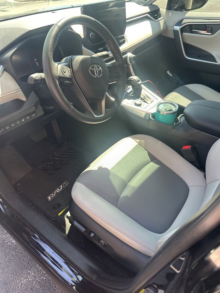 Used 2024 Toyota RAV4 Limited image 5