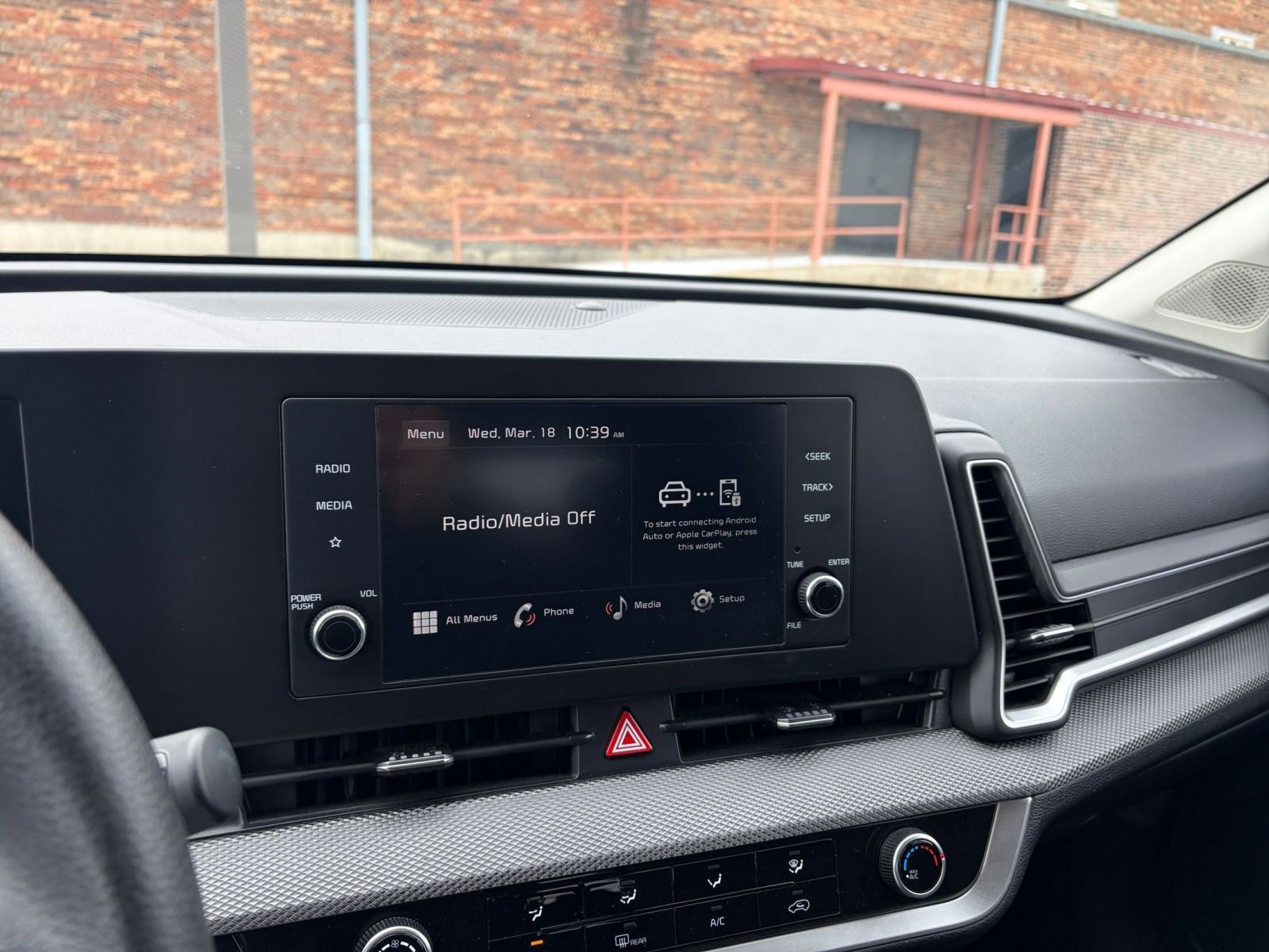 Used 2025 Kia Sportage LX image 20