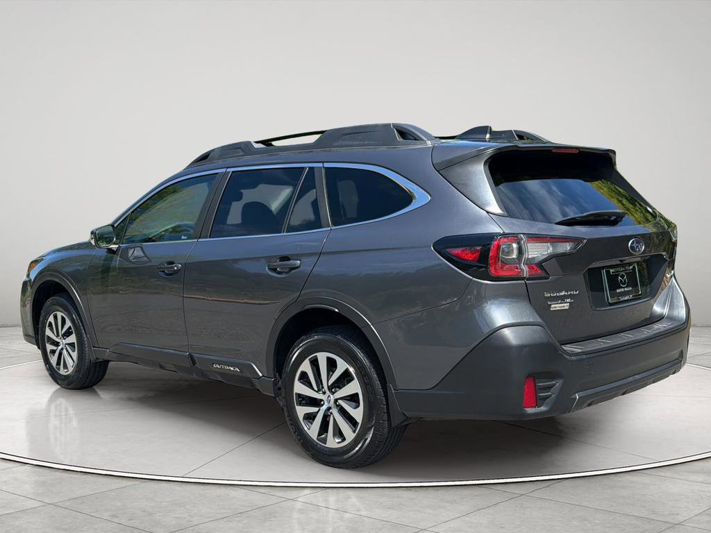 Used 2021 Subaru Outback Premium w/ Popular Package #1 AWD/4WD image 3