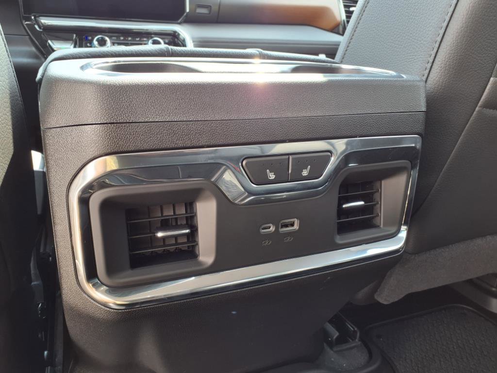 New 2026 GMC Sierra 1500 Denali w/ Denali Reserve Package image 7