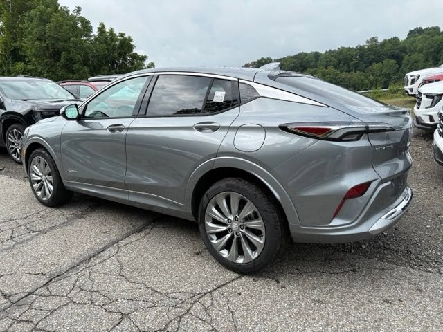 New 2026 Buick Envista Avenir FWD image 3