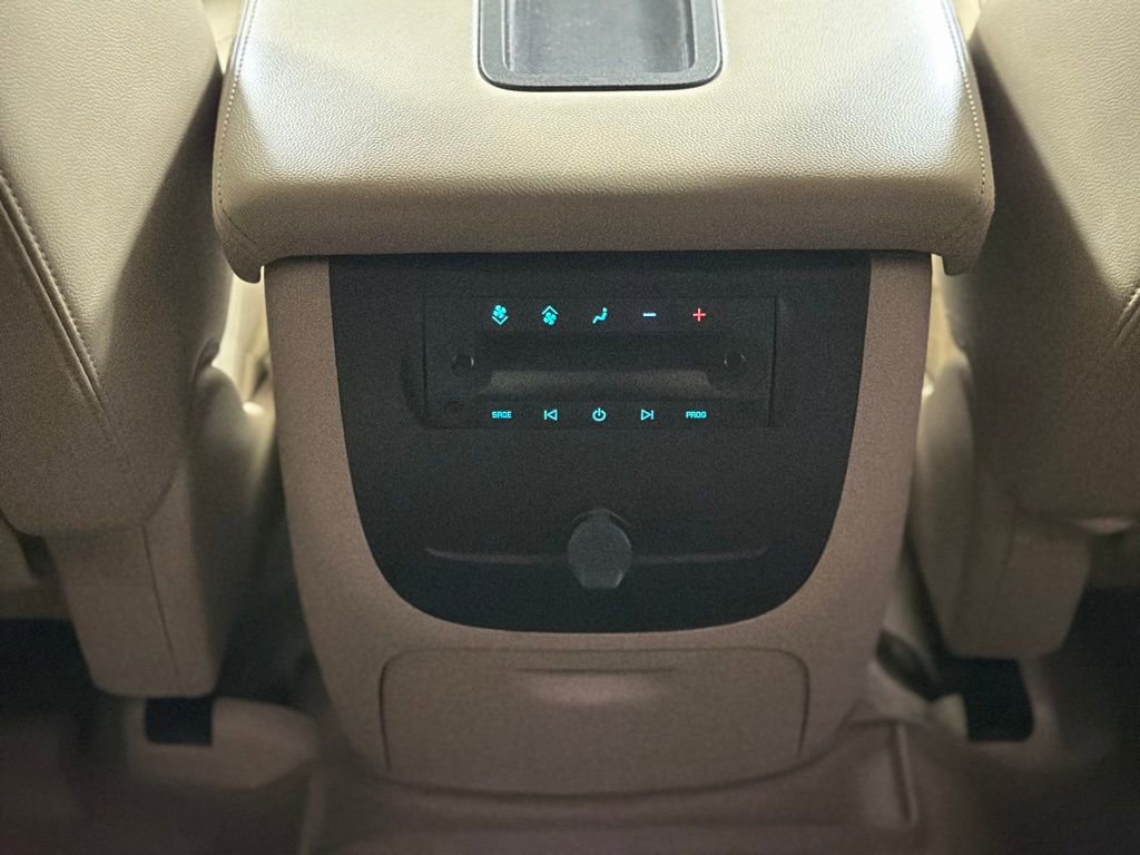 Used 2010 Chevrolet Tahoe LT image 21