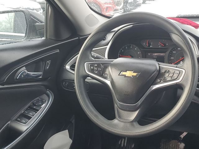 Used 2022 Chevrolet Malibu LT image 31