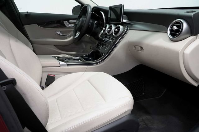Used 2018 Mercedes-Benz C 300 C 300 image 31