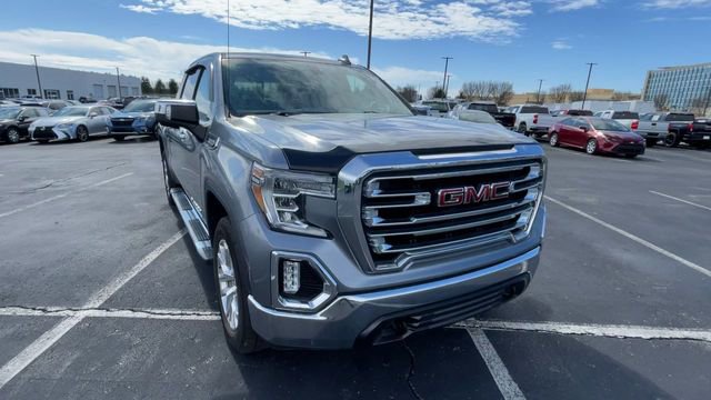 Used 2020 GMC Sierra 1500 SLT w/ SLT Premium Package AWD/4WD image 4